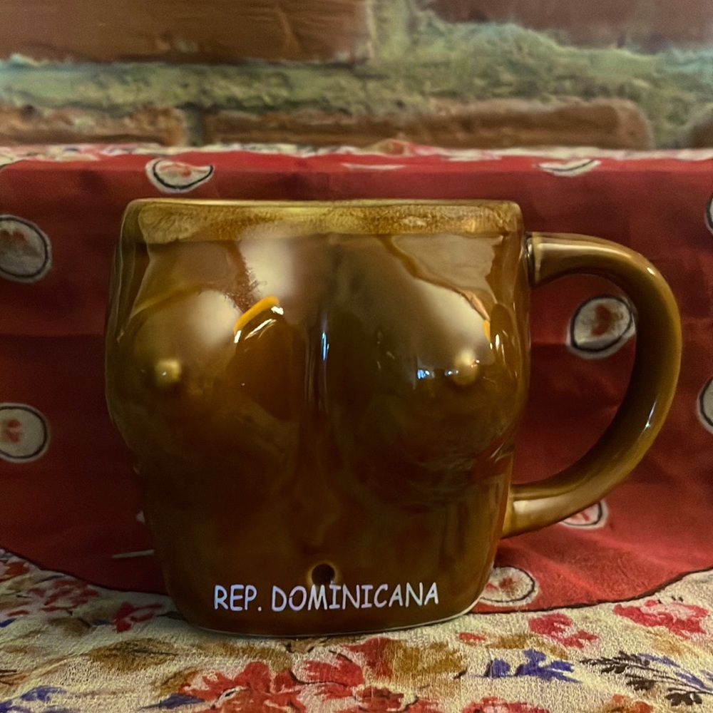 Ceramic Dominican Republic Boob Mug